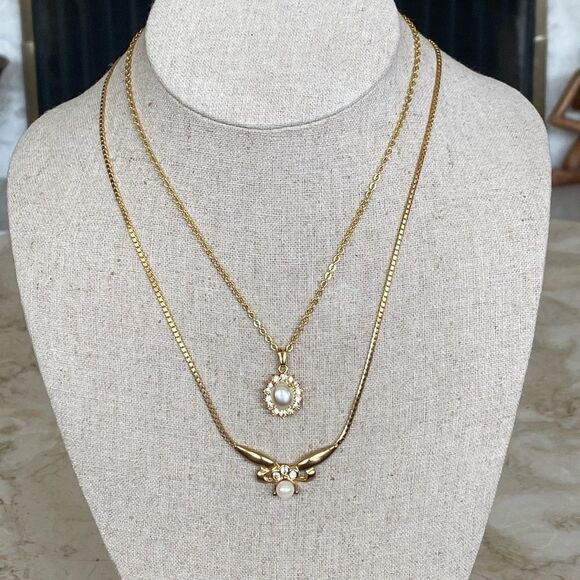 Two Gold Tone Pearl & Crystals Layering Necklaces - Picture 1 of 12